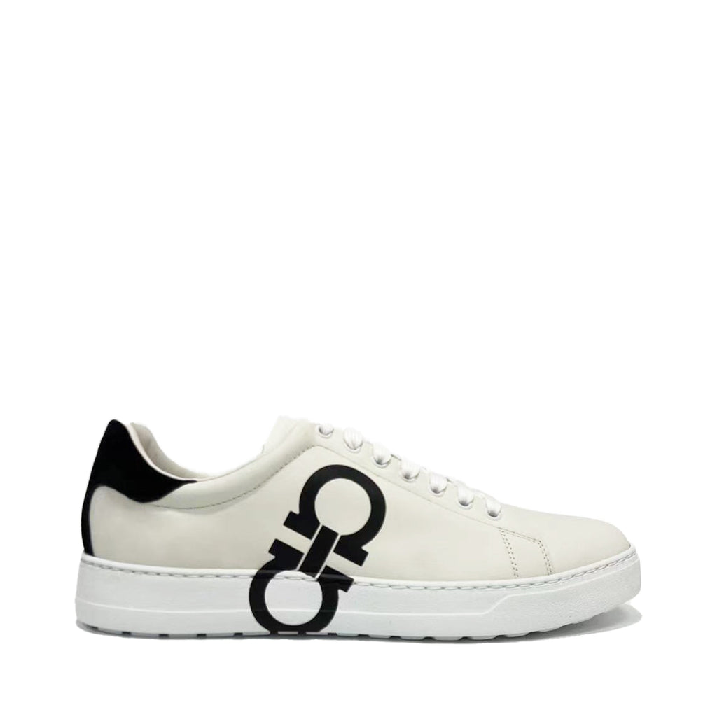 Salvatore on sale ferragamo Sneakers